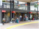 Waiting for Fraserway shuttle at the Accent Inn, Richmond